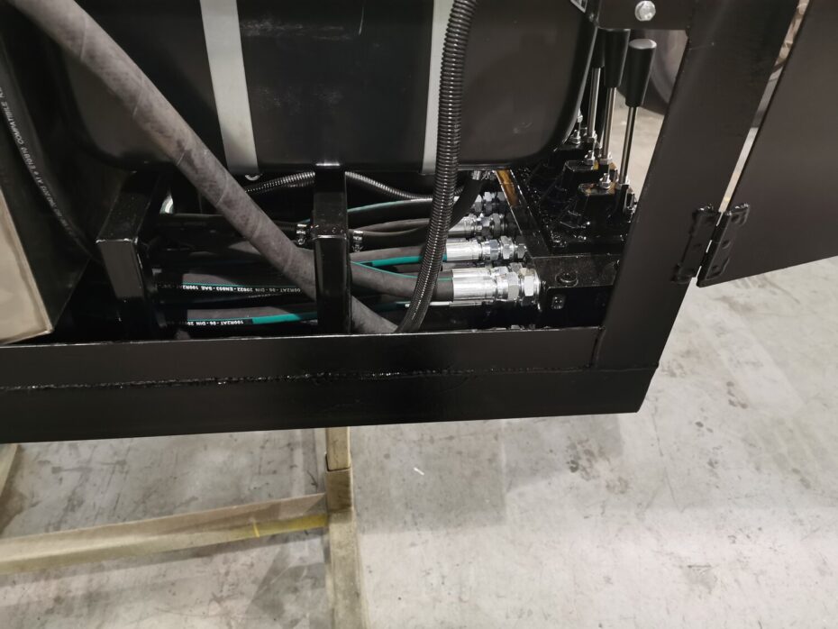 MARINE POWERPACK