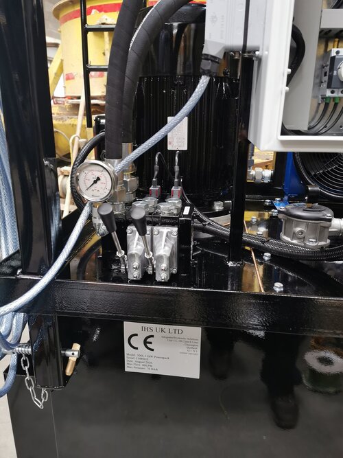 300L 11KW PORTABLE & COMPACT POWERPACK