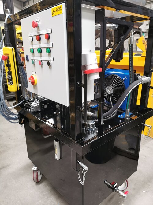 300L 11KW PORTABLE & COMPACT POWERPACK