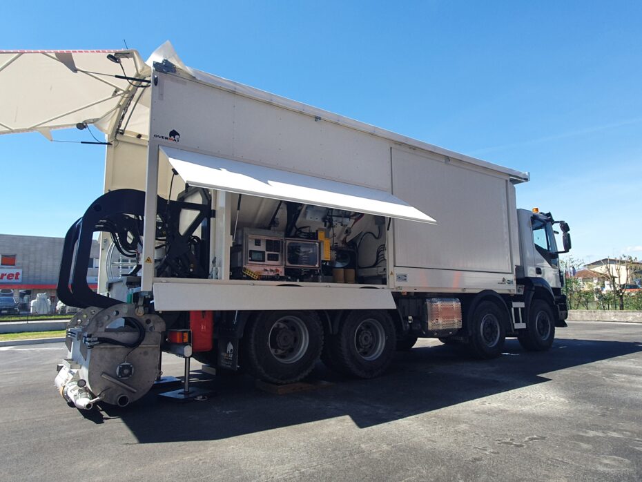 OVERMAT SCREED MACHINES