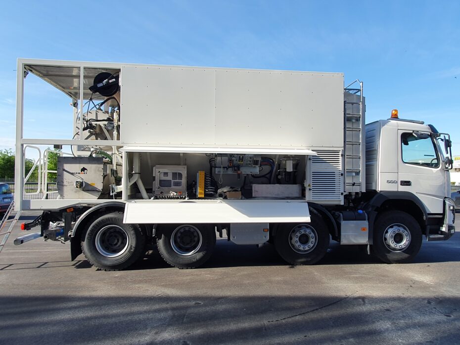 OVERMAT SCREED MACHINES